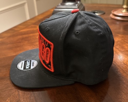 Carbon Elements Premium Headwear Chicago SnapBack Adjustable Cap Hat - Picture 3 of 5