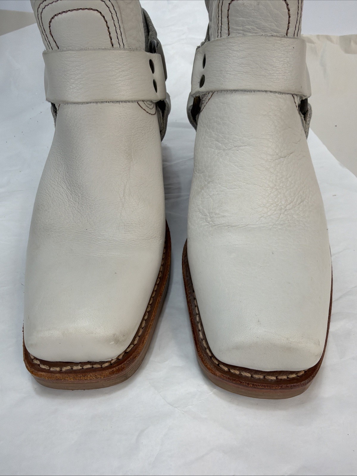 Frye 700 Harness Square Toe Boots Women’s 8.5 M Off White thumbnail 3