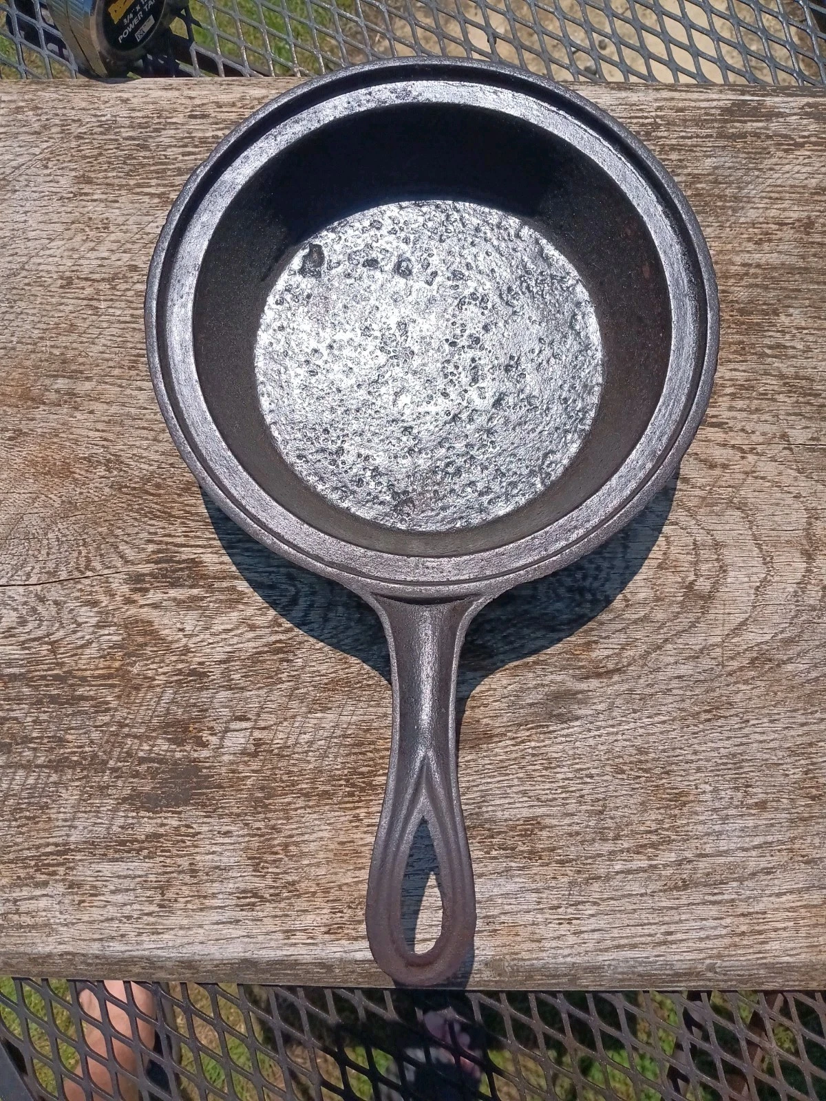 Antique Small Footed Cast Iron Cowboy Campfire Skillet Gate Mark