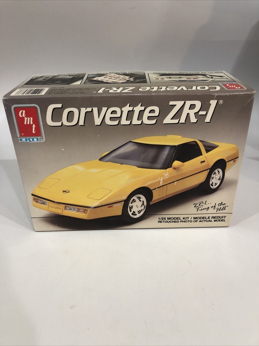 T17) AMT 1:25 Corvette ZR-1 Car Model Kit | eBay