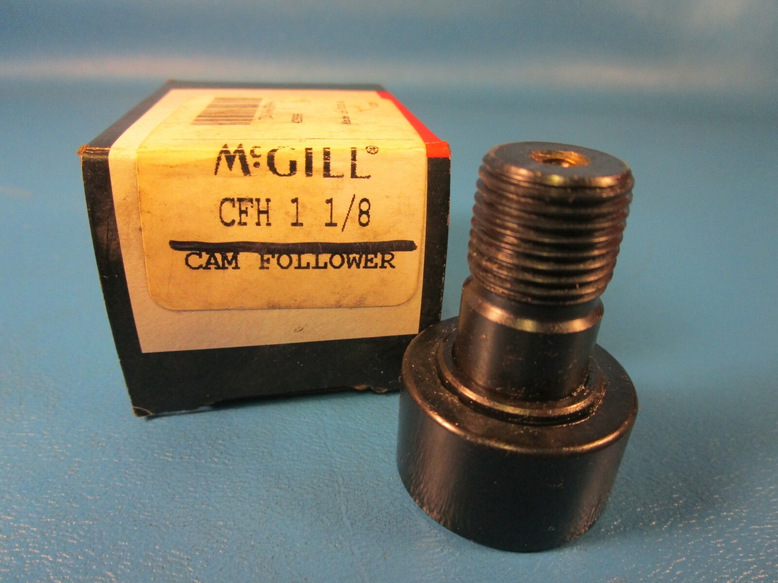 McGill CFH1-1/8 Flat Cam Follower - Heavy Stud Type, Slotted End