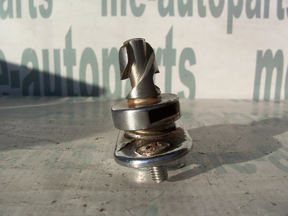 73-89 MERCEDES BENZ 380SL 450SL 560SL FABRICANTE DE EQUIPAMENTO ORIGINAL PRENDEDOR DE TETO RÍGIDO ESQUERDO PIN - Imagem 4 de 4