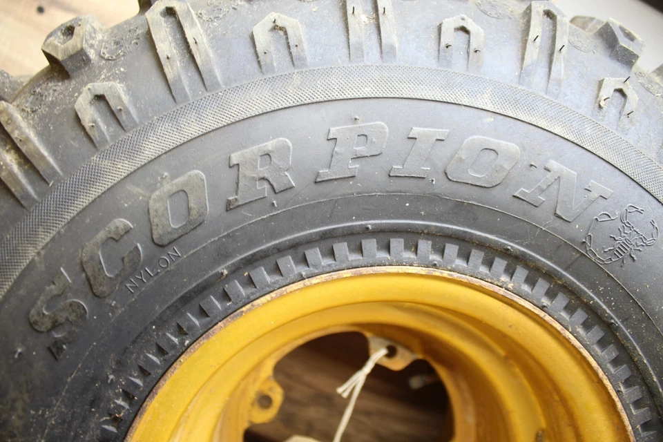 1985 Suzuki LT250EF LT 250 REAR BACK WHEEL W KENDA TIRE 25x12-9 - Image 4 of 4