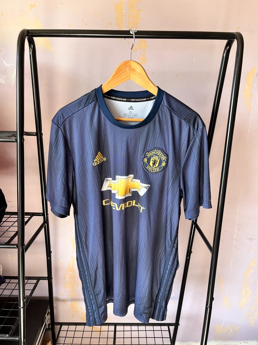 Manchester United 2018-19 third kit XL Superb condition UK