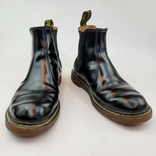 Dr Marten Air Wair 2976 Chelsea Boots 