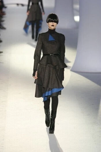 SAINT LAURENT (YSL) Giacca da passerella in lana Saint Laurent taglia Fr 40