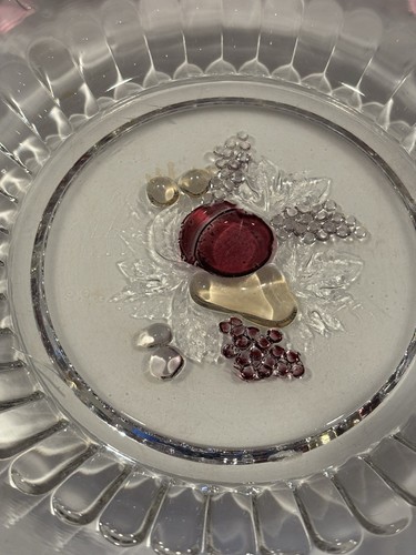 Vintage Westmoreland Glass Della Robbia Large 11.75” Diameter Fruit Serving Bowl - Picture 7 of 13