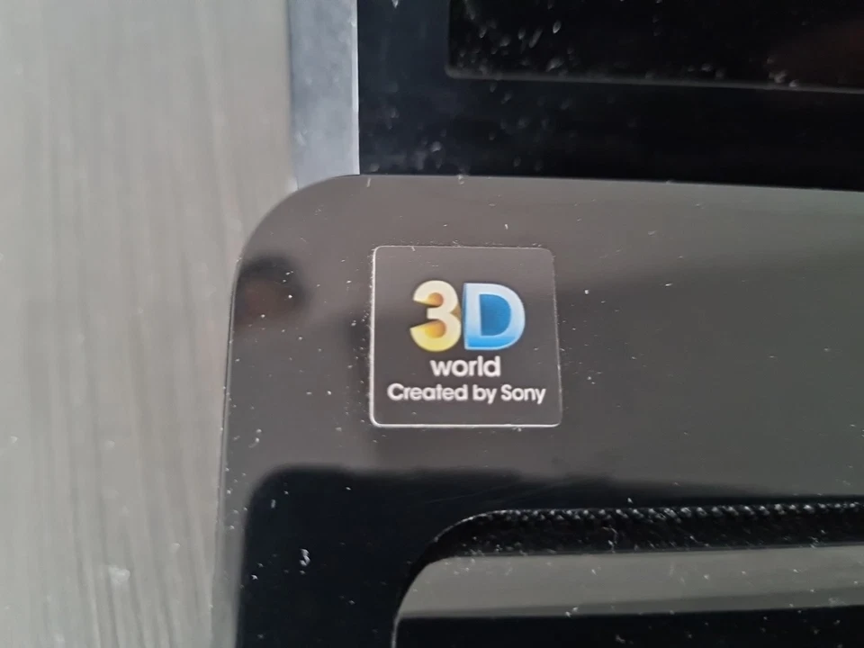 Sony Vaio " VPCF2 1Z1E " 3D Notebook Mit 3D Brillen 👓 DEFEKT!!!! Ersatzteile !! - Bild 3 von 4