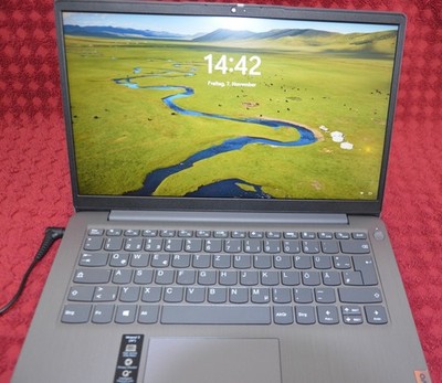 Lenovo IdeaPad 3i Slim Laptop 14 Zoll Acticssilber Windows 11
