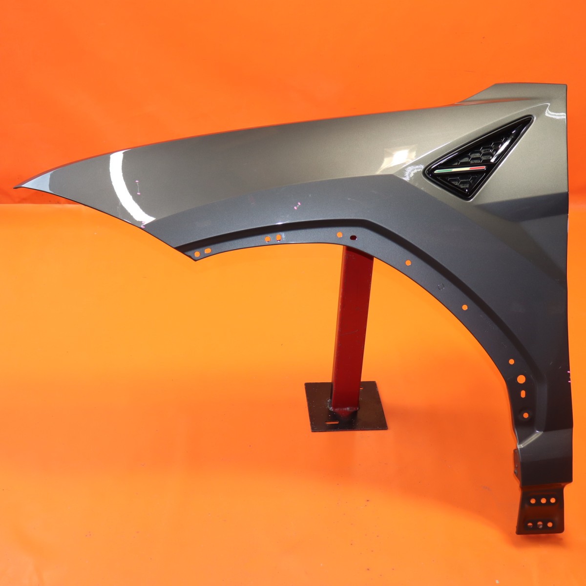 LAMBORGHINI URUS FENDER LEFT DRIVER 2019 2020 2021 2022 2023 2024 4ML821105A OEM
