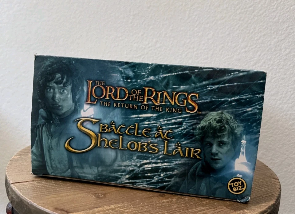 NUEVO 2005 TOYBIZ SEÑOR DE LOS ANILLOS EL REGRESO DEL REY BATALLA EN SHELOBS LAIR Foto 3 de 3