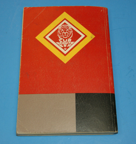 1961 Boy Scouts Cub Lion-Weblos of America Handbook Good Condition - Picture 3 of 3