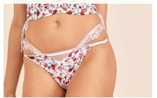 FOR LOVE  LEMONS Medium Victoria's Secret Melrose Thong Panty White w/Red Rose