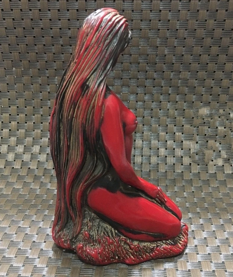 Estatua de piedra de coral rojo niña dama vintage coleccionable decoración de mesa Foto 2 de 3