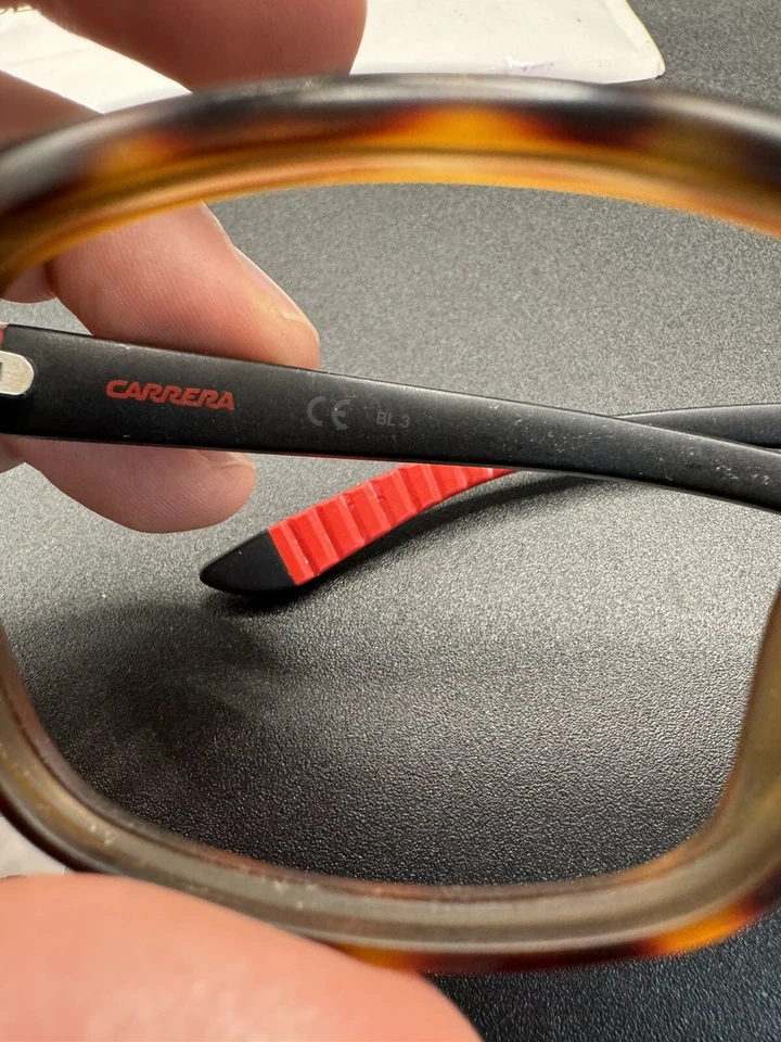 Marco de gafas de sol de plástico negro/rojo Carrera 8013/S 6xvla 58-17-125 Foto 3 de 4