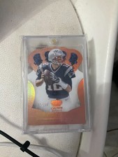 2013 Panini Crown Royale - Tom Brady #91 Gold Holo Die-Cut Crown /299