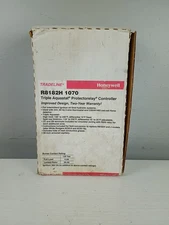New Honeywell Tradeline R8182H1070 Triple Aquastat Protectorelay Controller