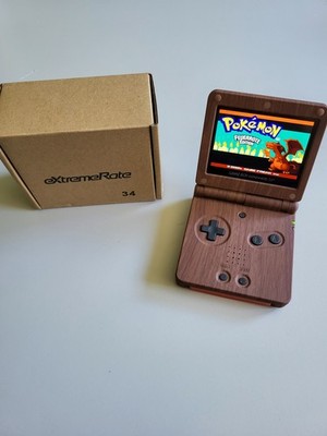 Nintendo GameBoy Advance SP eXtremeRate Holz Optik mit IPS V2 Display