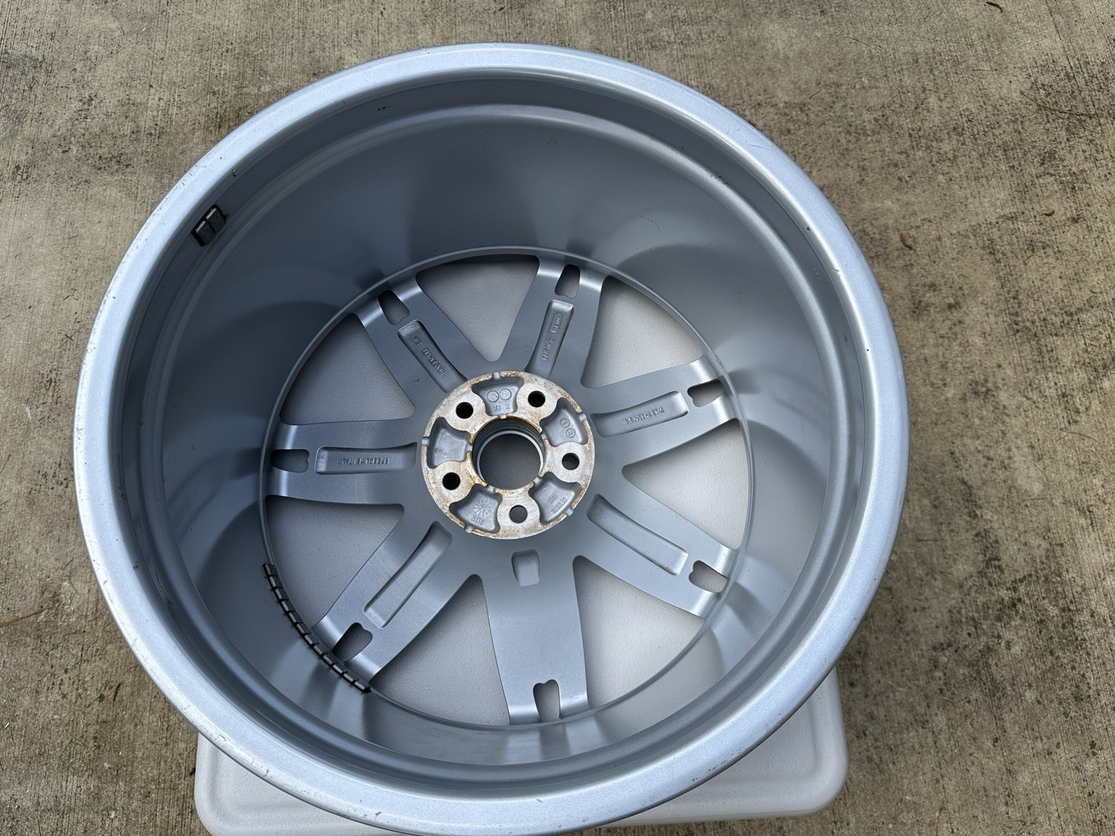 Maserati Quattroporte Ghibli 2013 - 2017 Rear 20" × 10.5" OEM Wheel Factory Rim 