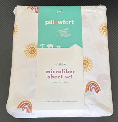 Pillowfort  Rainbow  Microfiber Full Sheet Set  (NEW)