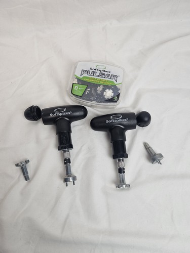Soft Spikes Cleat Kaddy Spike Wrenchs + 22 Pulsar Spikes