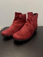 Cushion walk  ankle boots colour wine size 4
