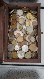 ​1000 World Coin Treasure Hoard LOADED $175 Silver Melt 80% 90% Estate Box