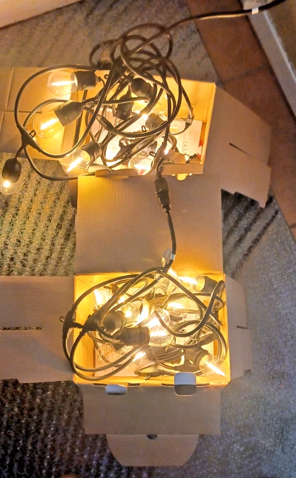  2-HAMPTON BAY 12 luces LED 24 pies luz interior/exterior/usado/envío gratuito Foto 3 de 3