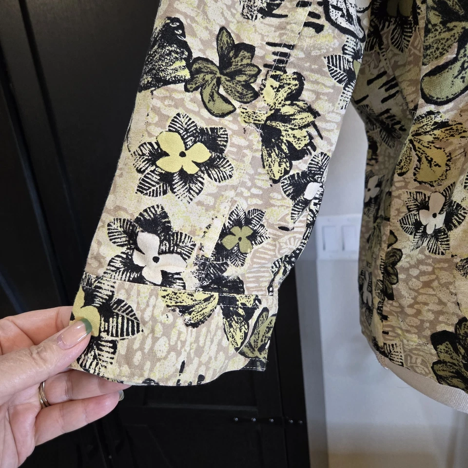 Christopher & Banks Yellow Green Floral Print Stretch Zip Up Jacket size XL.  81 - Image 3 of 4