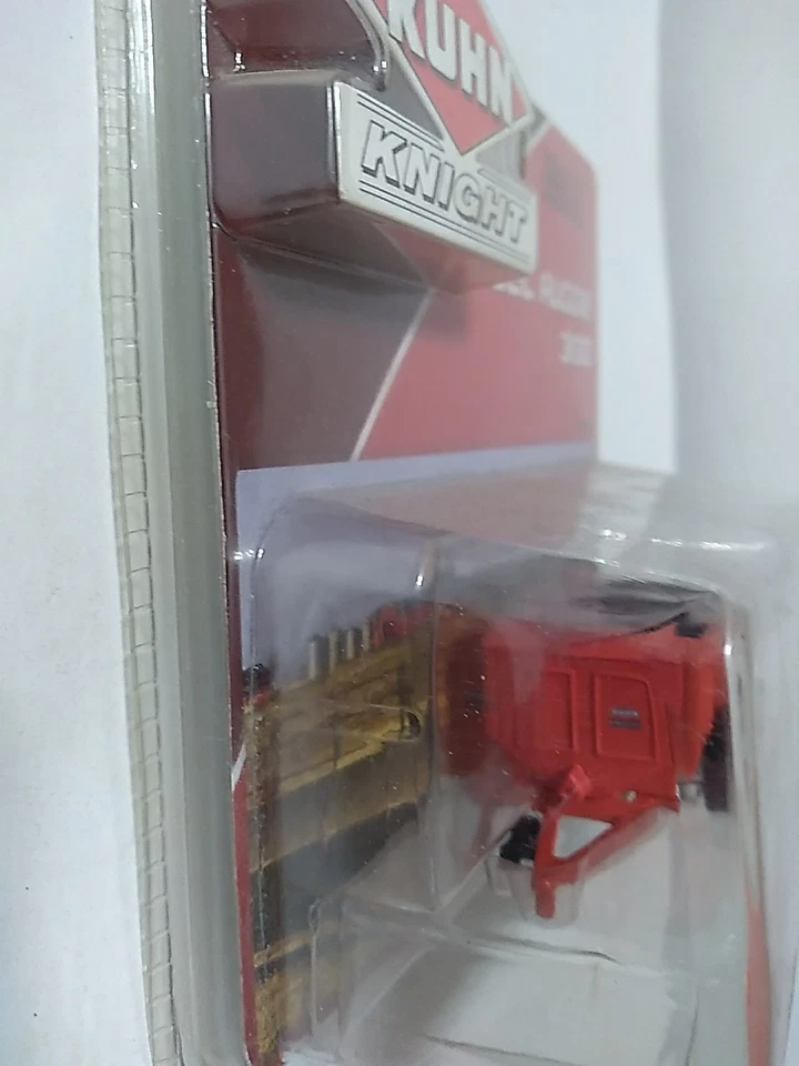 Kuhn Knight 3130 Reel Auggie Mixer 1/64 Scale Die-cast Norscot - Image 3 of 4