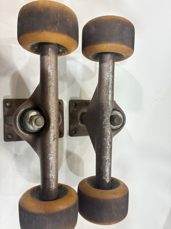 vintage skateboard Thunder Trucks Oj 2 Wheels Rare Og