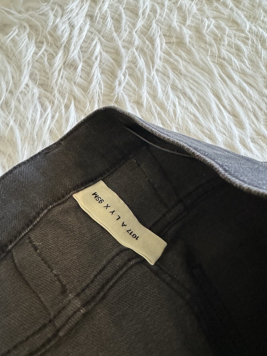 ALYX 1017 9SM New Classic Denim Jeans Nylon Buckle Black ALYX 1017 9SM New Classic Denim Jeans Nylon Buckle Black