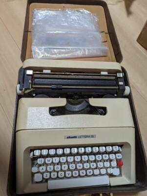 Me815】オールドグッチ ケース付 olivetti Lettera 35 ヴィンテージ