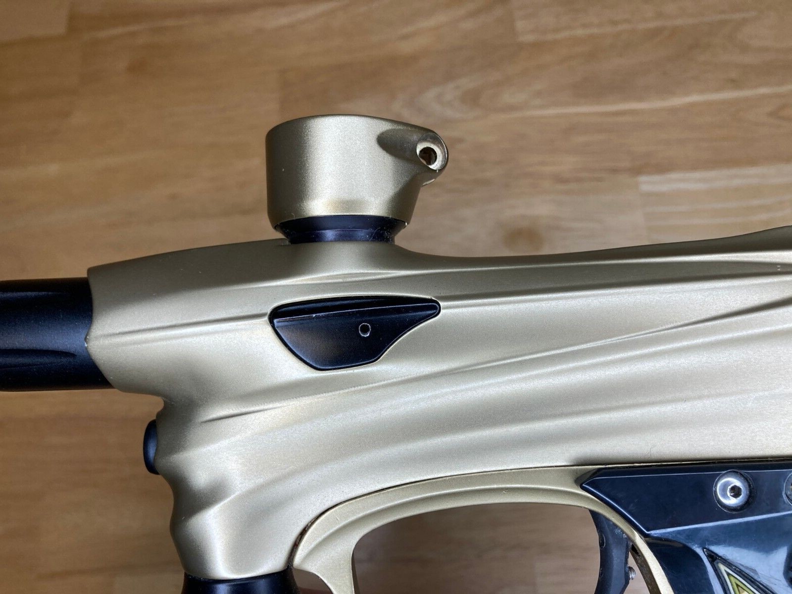 Rare Dye DM7 Gold/Black Paintball Marker Ultralite Hyper2 Electronic Fuse Bolt eBay