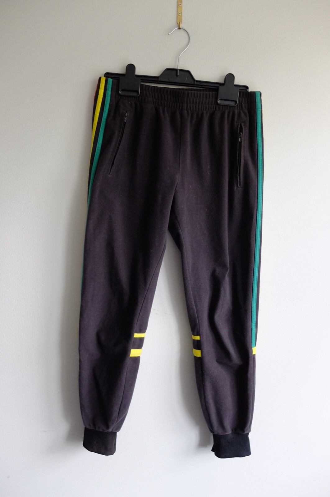 Adidas Originals Rasta challenger Moleskin bottoms th… Gem