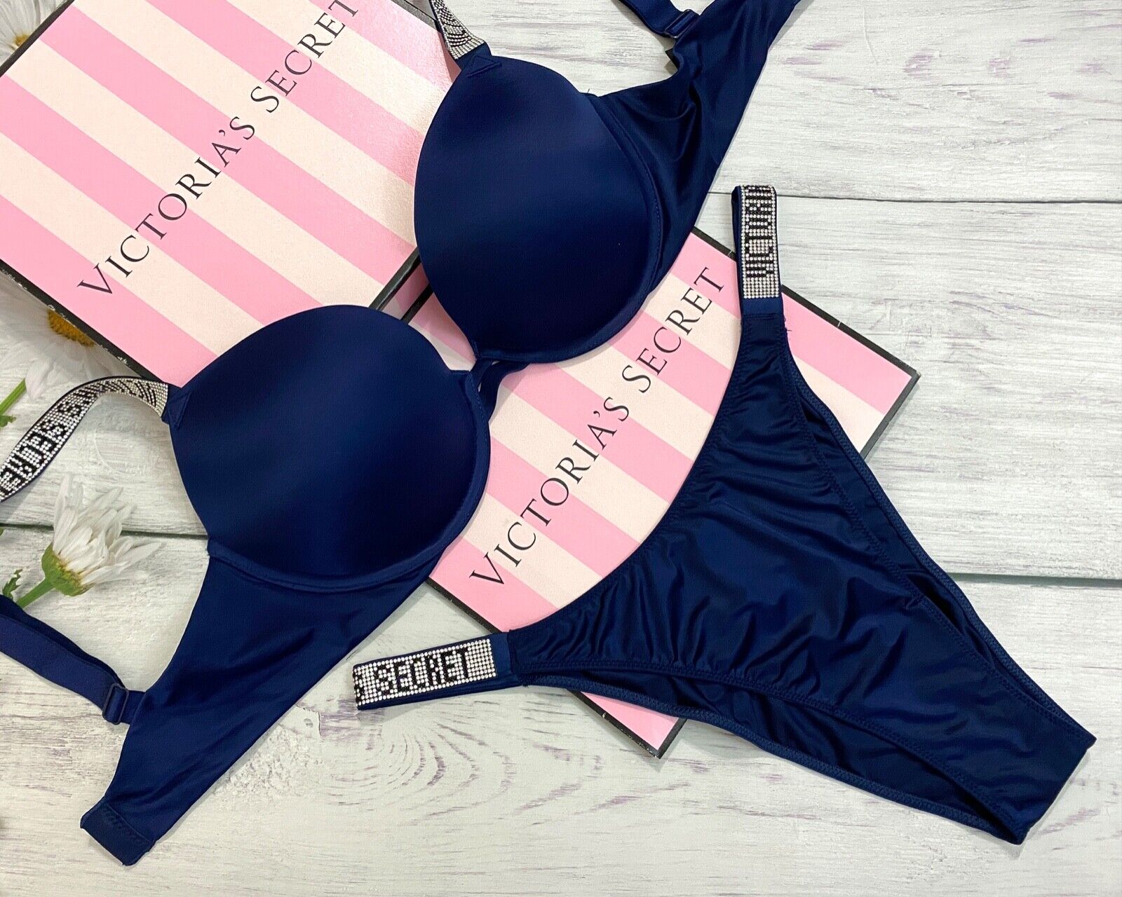 Ensemble de soutien-gorge push-up en strass très sexy bleu foncé