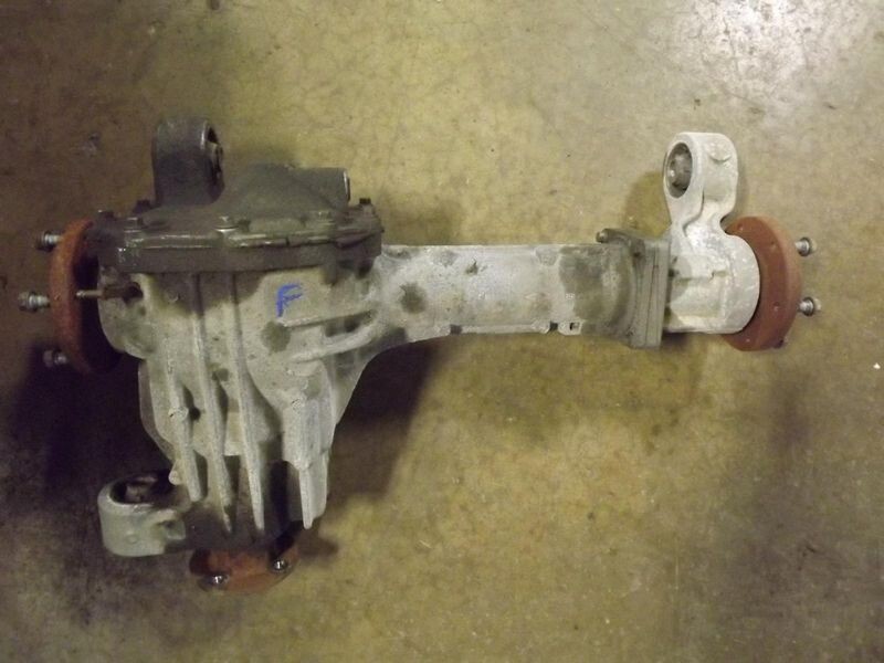 2004-2015 Nissan Armada Front Axle Differential Carrier 3.36 Ratio OEM ...