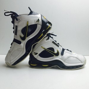 nike shox basketball shoes 2004