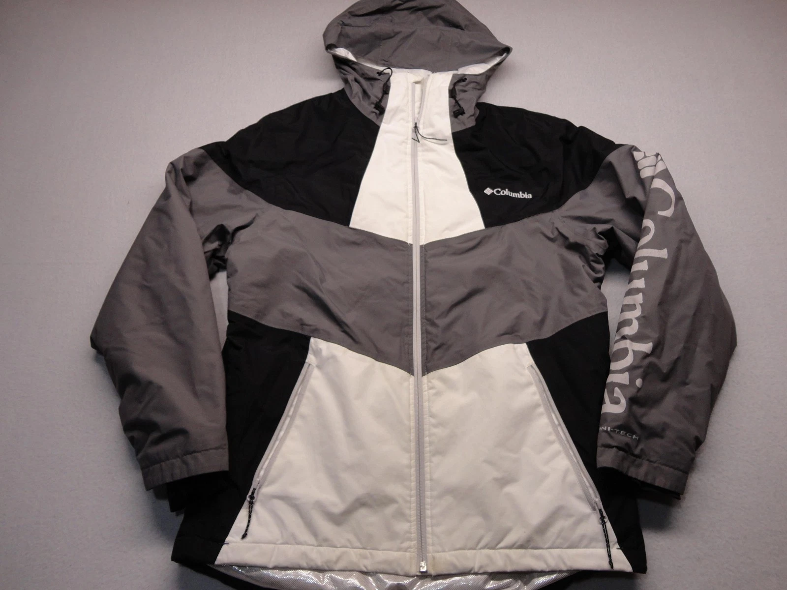 Columbia Jacket Mens Medium Gray Omni-Tech Hooded Ski Snow Waterproof Insulated