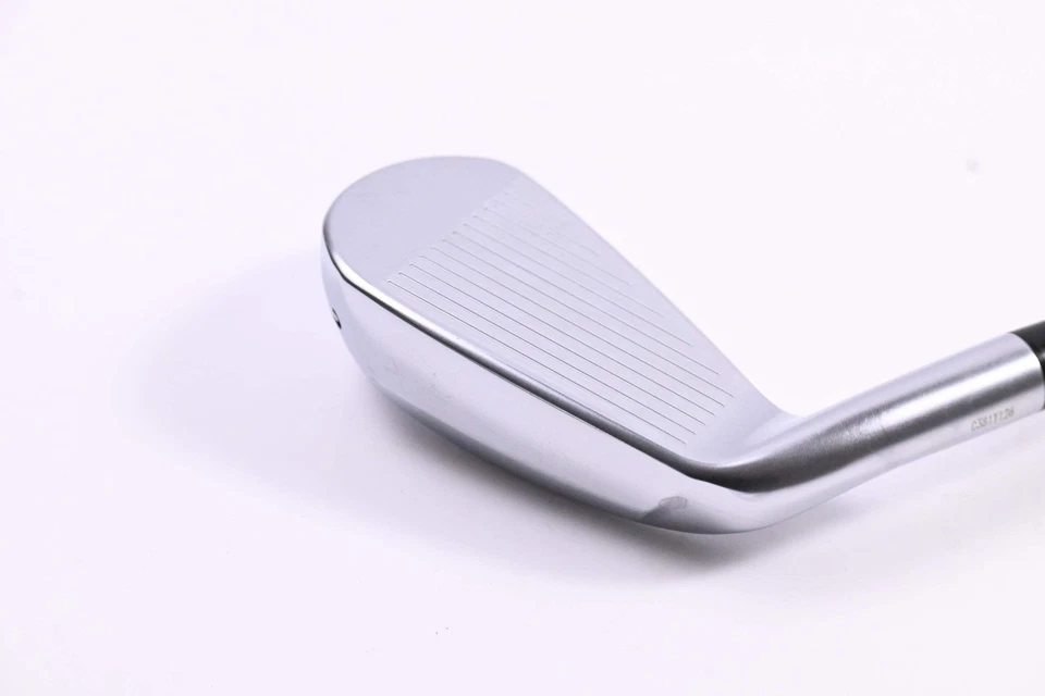 Srixon ZXiU Utility #3 Iron / 20 Degree / Stiff Flex MMT UT 80 Shaft - Image 3 of 4