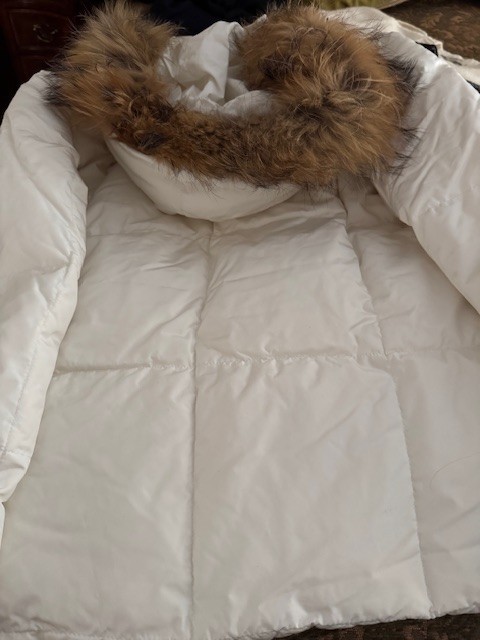 Post Card Woman's down winter jacket - image 3