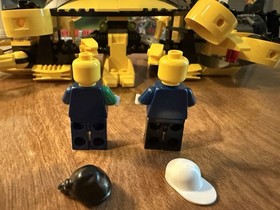 LEGO Alpha Team: Alpha Team Command Sub (4794) 97% Complete W/Box & Instructions