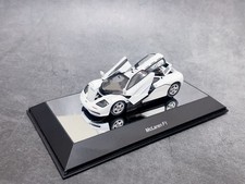 AUTOart 1/43 McLaren F1 Short Tail Road Car White Signature