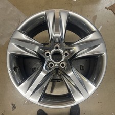 14-19 Toyota Highlander 19x7.5” Light Cladded Chrome Preowned OEM Wheel (75163a)