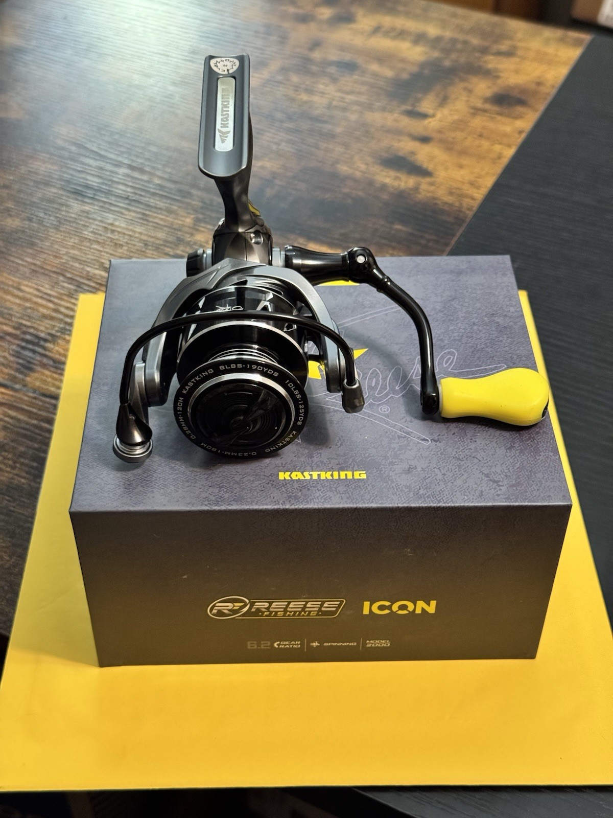 KastKing Skeet Reese ICON 2000 6.2:1 Spinning Reel RH or LH