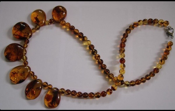 Baltic amber necklace cognac vintage