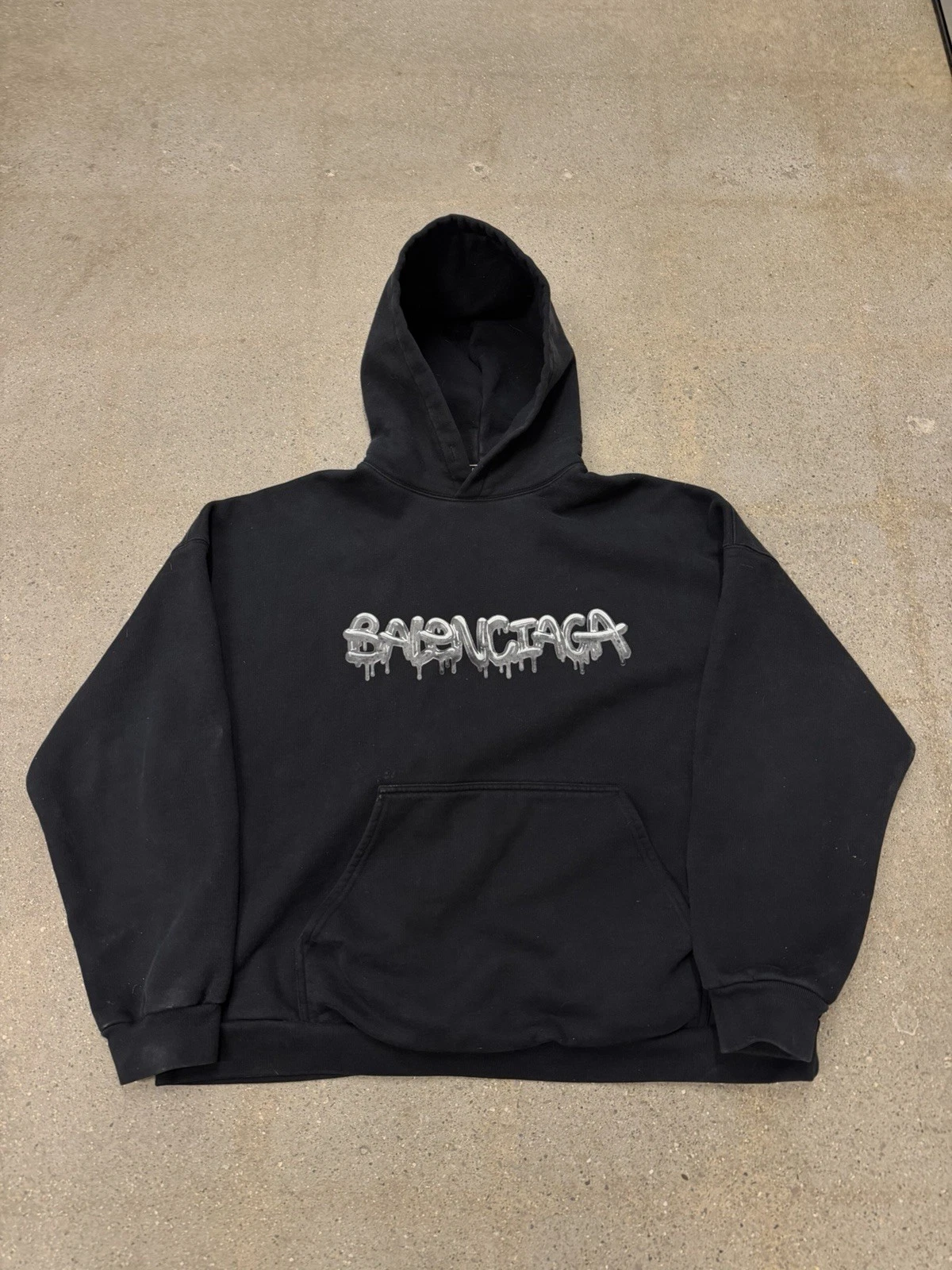 Balenciaga — Authentic Balenciaga Large Hoodie Balenciaga (26x27)