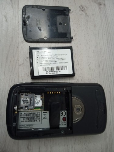 HTC XDA MOBILE PHONE BUNDLE X 5 RETRO VINTAGE VERY RARE - SPARES OR REPAIRS - - 第 3/3 張圖片