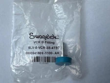 Swagelok VCR Fitting Short Tube Butt Weld Gland 1/2 in. VCR x 1/4 x 0.035