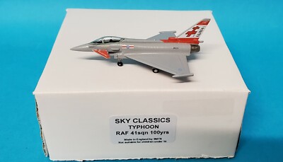 Taifun FGR.4 RAF ZK315 41 Squadron 100 Anniversary ein Metallmodell Maßstab 1:200  
